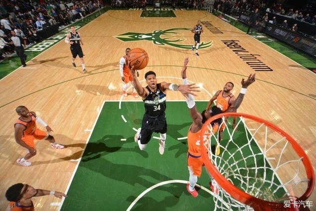 热身赛-廖三宁15分 中国男篮惨败澳大利亚33分